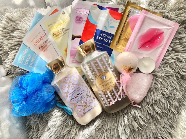 Bath & Body Works K Beauty Gift Set Korean Beauty Facial Masks Lip and Eye Mask Bath Salt Bath Bomb Sponge Tea Candle