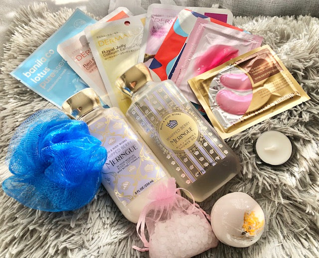 Bath & Body Works K Beauty Gift Set Korean Beauty Facial Masks Lip and Eye Mask Bath Salt Bath Bomb Sponge Tea Candle
