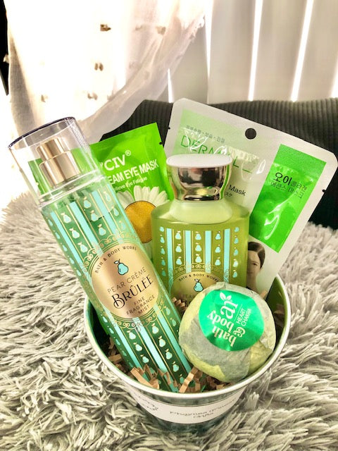 Spring Special Mystery Surprise Bath & Body Works, Facial Mask/Sheet, Steam Eye Mask, Lip Mask Korean Beauty K Beauty Care 6 pc Gift Set $19.99